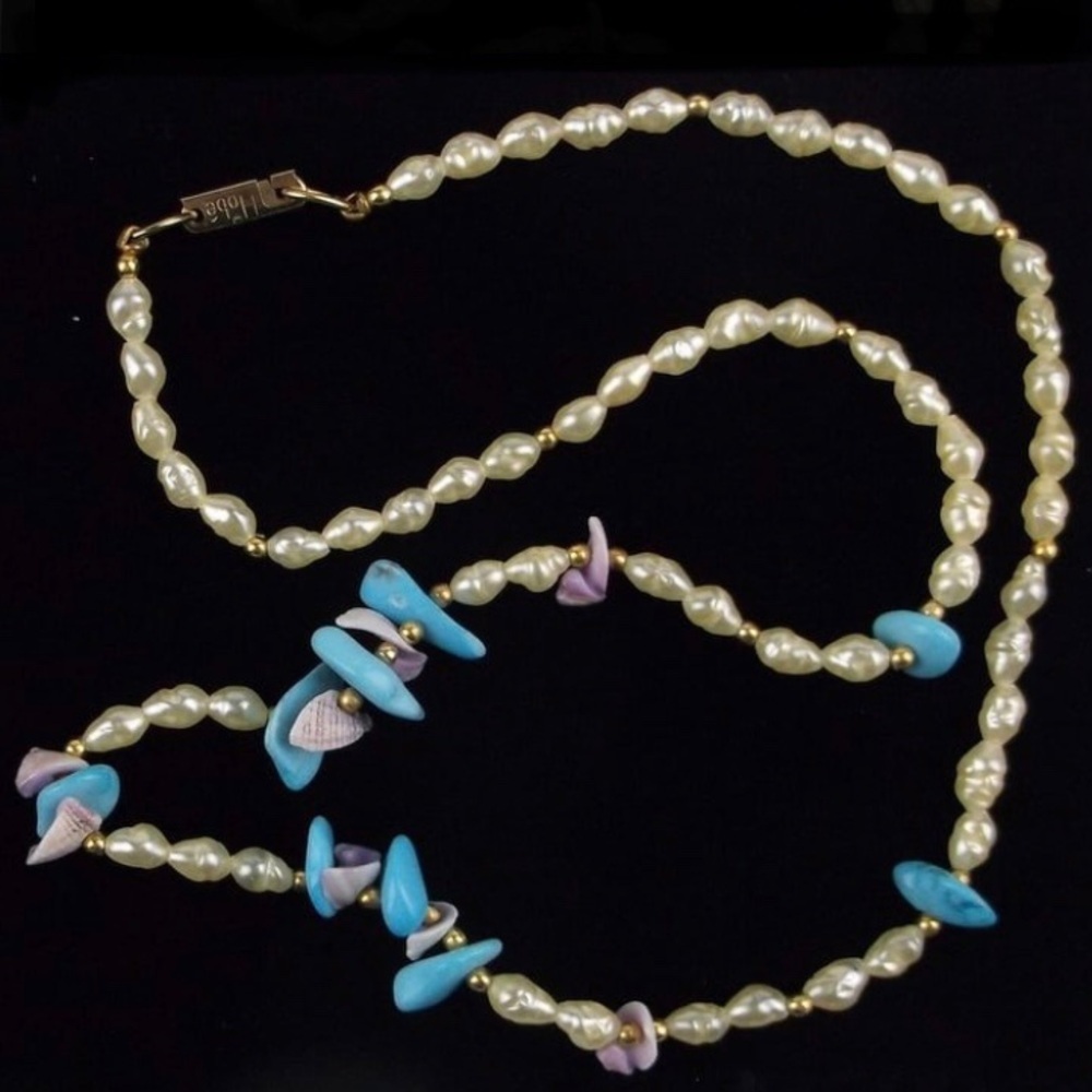 Vintage HOBE Turquoise Faux Pearl‎ Necklace 18"